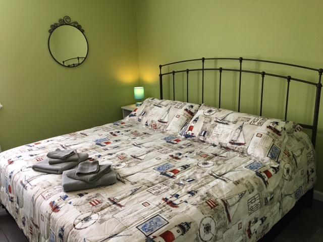 Ahoy Inn Guesthouse Put-in-Bay Kültér fotó